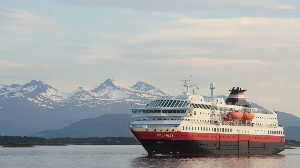 Alesund Hurtigruten